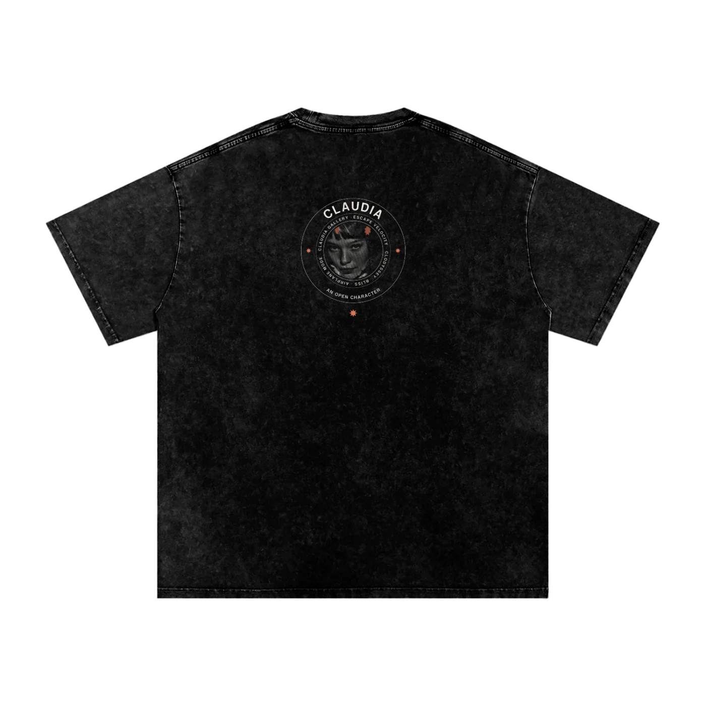 The Medallion shirt from the back: A small seal high on the back: the canon close-up engraved in a circle, CLAUDIA and AN OPEN CHARACTER round it, the four films on the inner ring.